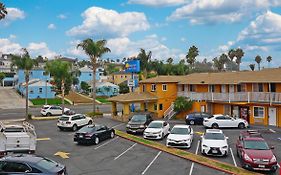 Redondo Inn And Suites